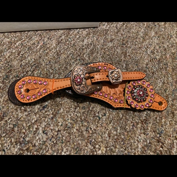 Western Show Spur Straps - Picture 3 of 3